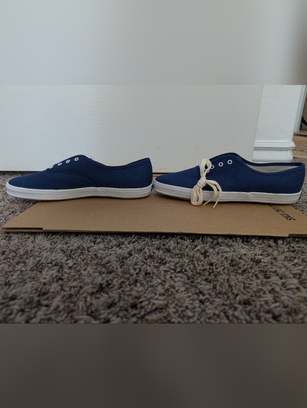 NWT Keds Champion Point Low Lace-Up Canvas Tennis Shoes - Picture 3 of 14